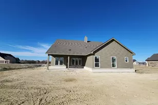 12117 Clastic Ct, Krum, TX 76249 - Photo 14