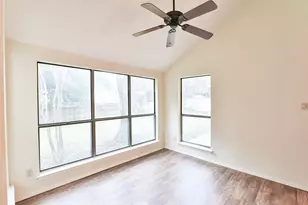 3604 Lake Champlain Dr, Arlington, TX 76016 - Photo 10