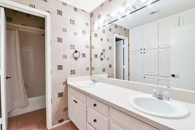 3604 Lake Champlain Drive, Arlington, TX 76016 - Photo 32