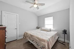 2209 N Hickory St, Sherman, TX 75092 - Photo 16