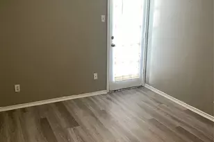 9520 Royal Ln, Dallas, TX 75243 - Photo 8