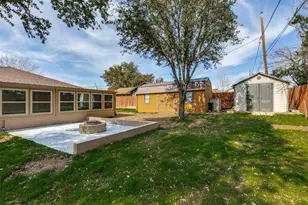 708 Vickie Dr, Azle, TX 76020 - Photo 4