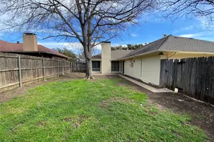 1607 Crescent Ln, Duncanville, TX 75137 - Photo 20