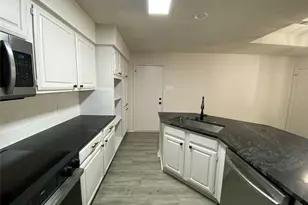 1607 Crescent Ln, Duncanville, TX 75137 - Photo 8