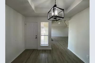 1607 Crescent Lane, Duncanville, TX 75137 - Photo 6