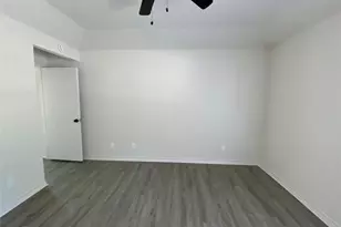 1607 Crescent Ln, Duncanville, TX 75137 - Photo 12