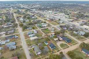 207 S Flint St, Breckenridge, TX 76424 - Photo 28