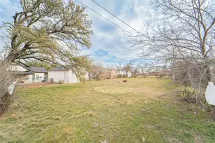 207 S Flint St, Breckenridge, TX 76424 - Photo 18