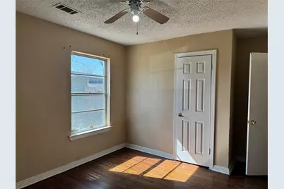 723 Leyenda Drive, Mesquite, TX 75149 - Photo 8