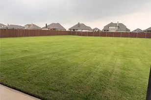 12729 Caliber Dr, Godley, TX 76044 - Photo 34