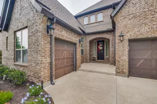 10937 Smoky Oak Trail, Flower Mound, TX 76226 - Photo 4