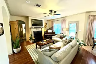 206 Red Wolf Ln, Red Oak, TX 75154 - Photo 6