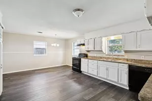 7009 Corona Dr, Haltom City, TX 76180 - Photo 10