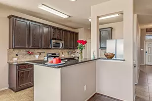 409 Crown Oaks Dr, Fort Worth, TX 76131 - Photo 6