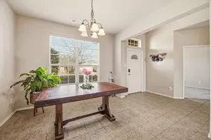 409 Crown Oaks Dr, Fort Worth, TX 76131 - Photo 2