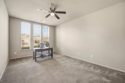 409 Crown Oaks Drive, Fort Worth, TX 76131 - Photo 16