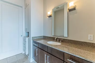 3100 W 7th Street #811, Fort Worth, TX 76107 - Photo 22