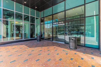 3100 W 7th Street #811, Fort Worth, TX 76107 - Photo 2