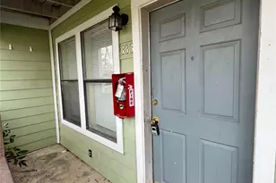 333 Ware Dr, Grand Prairie, TX 75051 - Photo 2