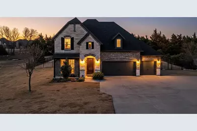 7817 Stiff Point Circle, McKinney, TX 75071 - Photo 2