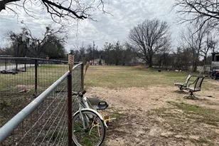 701 W Blackjack St, Dublin, TX 76446 - Photo 6