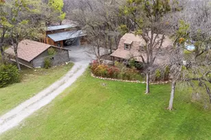 4407 Rawleigh Dr, Fort Worth, TX 76126 - Photo 2