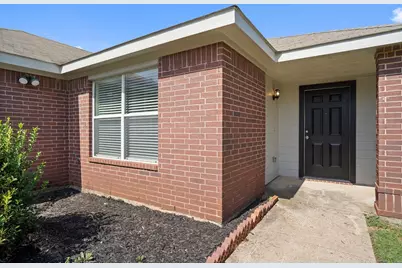 7816 Whitney Lane, Fort Worth, TX 76112 - Photo 4