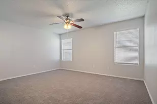 7816 Whitney Ln, Fort Worth, TX 76112 - Photo 14