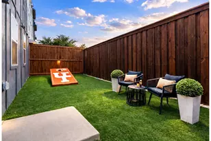 2651 Carmelita St, Dallas, TX 75212 - Photo 36