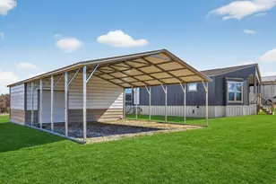 154 Firefly Dr, Springtown, TX 76082 - Photo 38