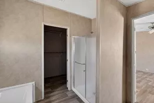 154 Firefly Dr, Springtown, TX 76082 - Photo 30