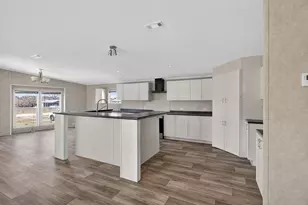 154 Firefly Dr, Springtown, TX 76082 - Photo 14