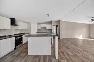 154 Firefly Dr, Springtown, TX 76082 - Photo 22