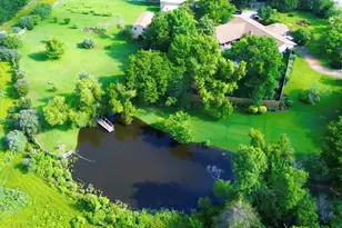 751 Lonesome Dove Ln, Double Oak, TX 75077 - Photo 2