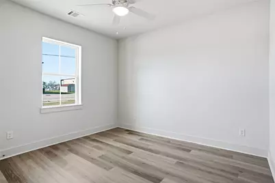 307 Railroad Avenue, Sanger, TX 76266 - Photo 18