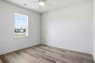 307 Railroad Ave, Sanger, TX 76266 - Photo 18