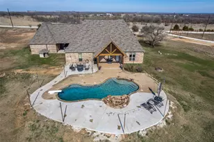 1233 Co Rd 3550, Paradise, TX 76073 - Photo 28