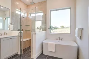 324 Slimp Blf, Azle, TX 76020 - Photo 20