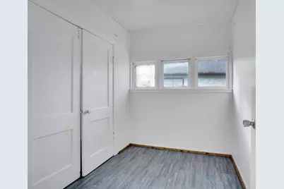 220 N Commerce Street, Burleson, TX 76028 - Photo 16