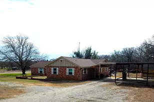 285 Montgomery Rd, Mineral Wells, TX 76067 - Photo 4
