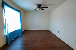 285 Montgomery Rd, Mineral Wells, TX 76067 - Photo 10