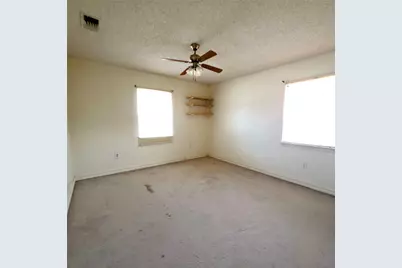 285 Montgomery Road, Mineral Wells, TX 76067 - Photo 8