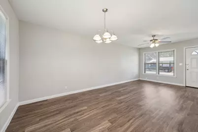 5032 Marks Place, Fort Worth, TX 76116 - Photo 8