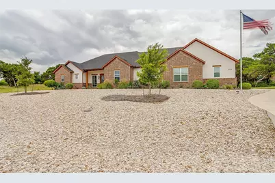 8028 Leven Links Street, Cleburne, TX 76033 - Photo 38