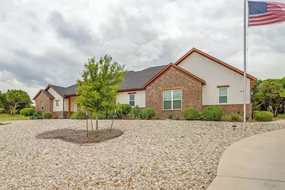 8028 Leven Links Street, Cleburne, TX 76033 - Photo 2