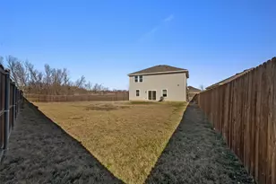 477 Bank Way, Crowley, TX 76036 - Photo 26