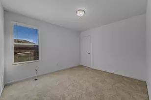 477 Bank Way, Crowley, TX 76036 - Photo 14