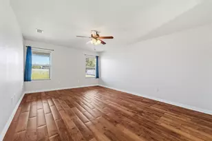 1547 Brookview Dr, Lancaster, TX 75146 - Photo 20