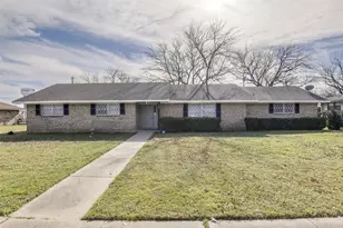 105 Stiles Dr, Midlothian, TX 76065 - Photo 1