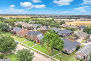 10809 River Oaks Dr, Frisco, TX 75035 - Photo 36
